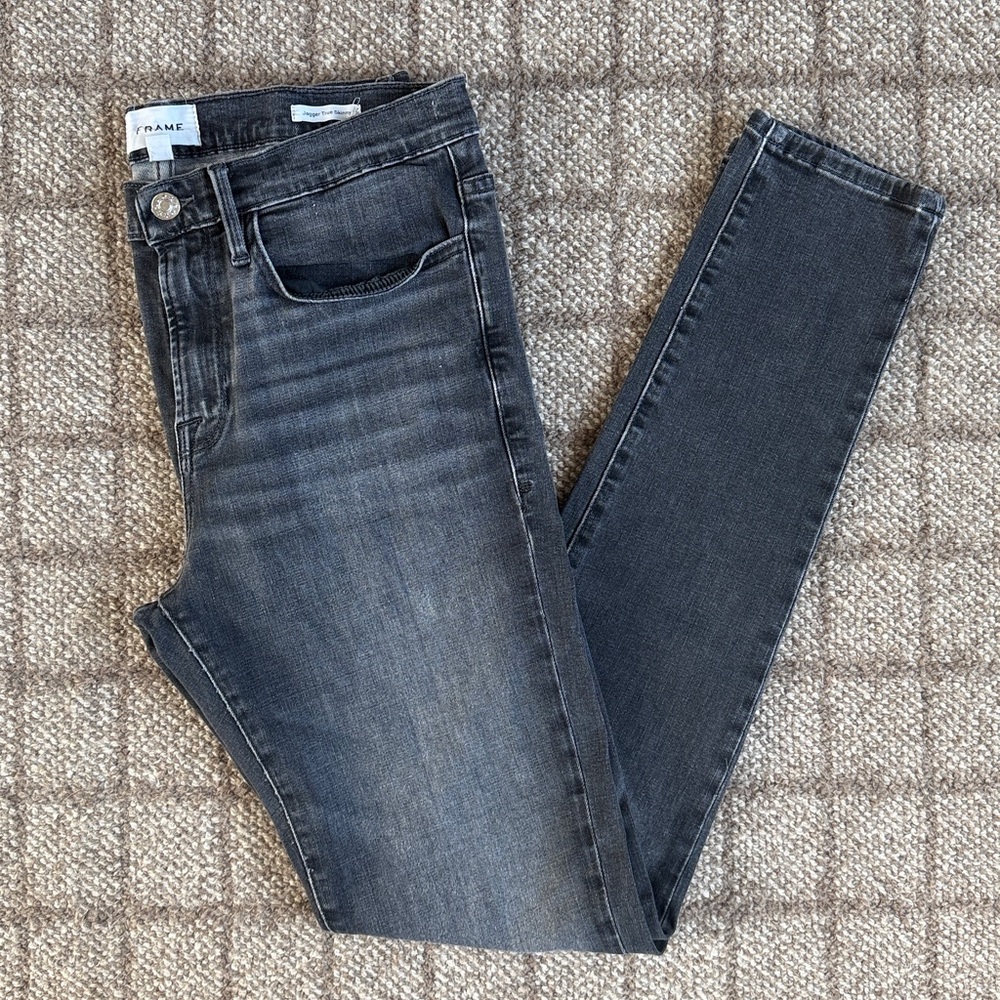 Men’s Frame Jagger skinny jeans earthy faded black dark gray - size 32.